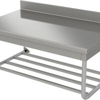 Avec étagère barreaudée